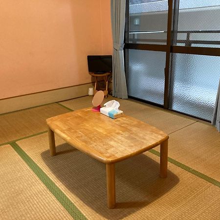 Hostel Hakuseiso Naha Exterior foto