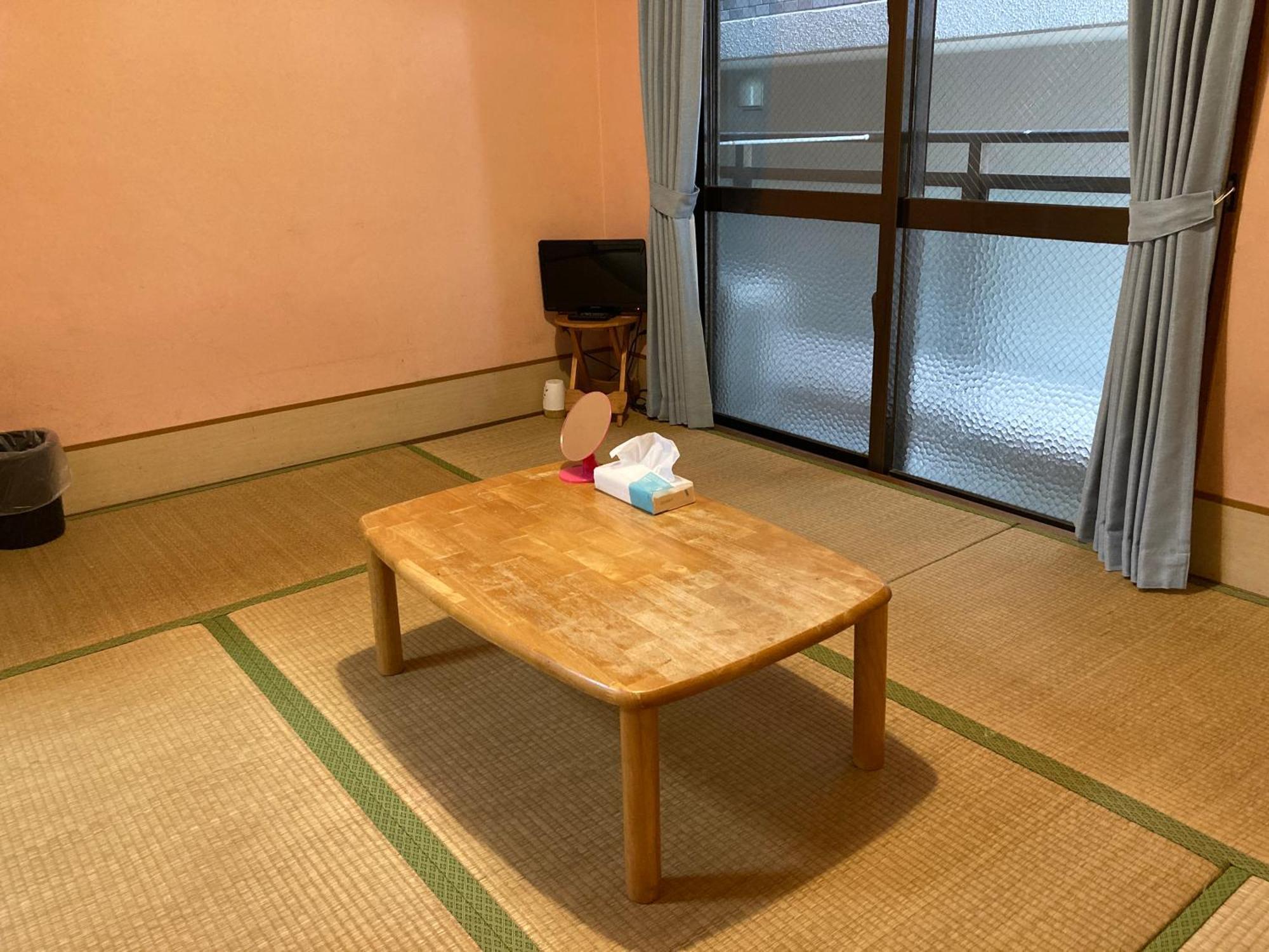 Hostel Hakuseiso Naha Exterior foto